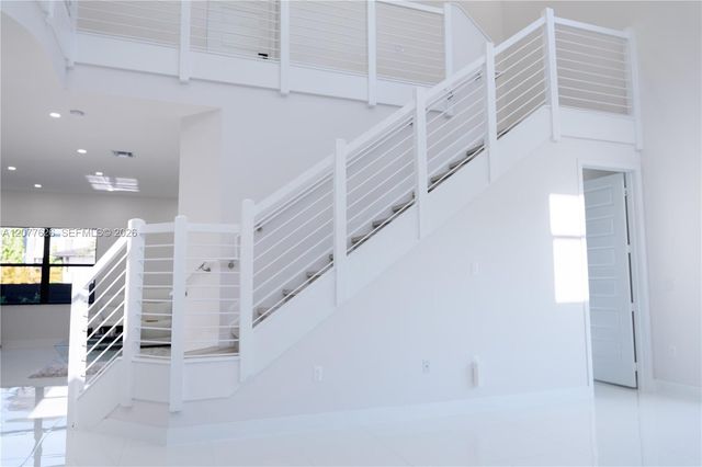 8824 NW 161st Terrace, Miami Lakes, FL 33018