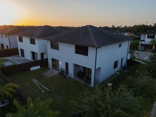 8824 NW 161st Terrace, Miami Lakes, FL 33018