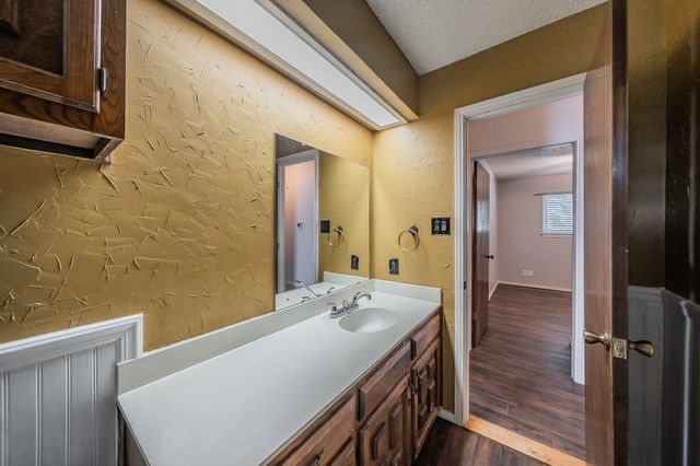 2030 Golf Court, Denton, TX 76205