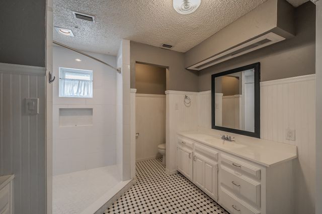 2030 Golf Court, Denton, TX 76205