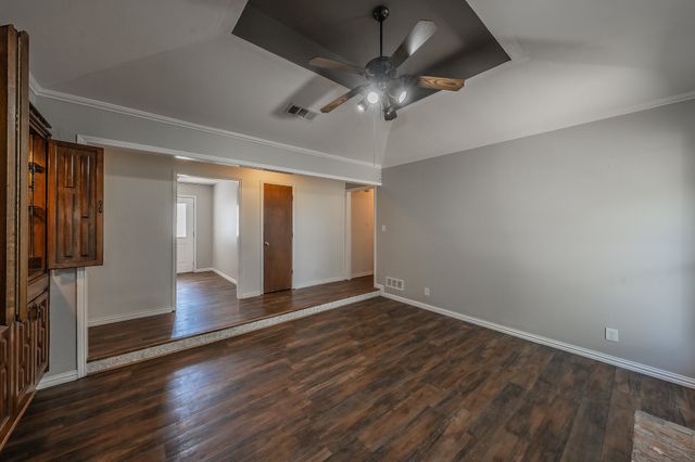 2030 Golf Court, Denton, TX 76205