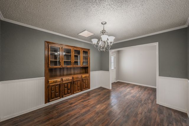 2030 Golf Court, Denton, TX 76205