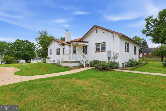 539 WALLACE AVE, Bensalem, PA 19020