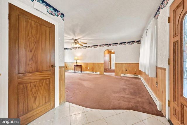 539 WALLACE AVE, Bensalem, PA 19020