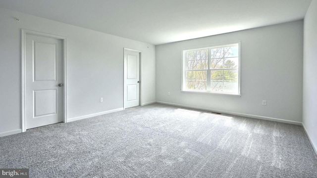 7857 OAK BROOK DR, Harrisburg, PA 17112