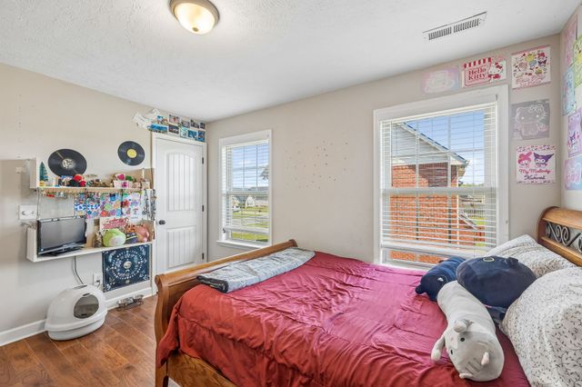 2928 Ronstadt Dr, Christiana, TN 37037