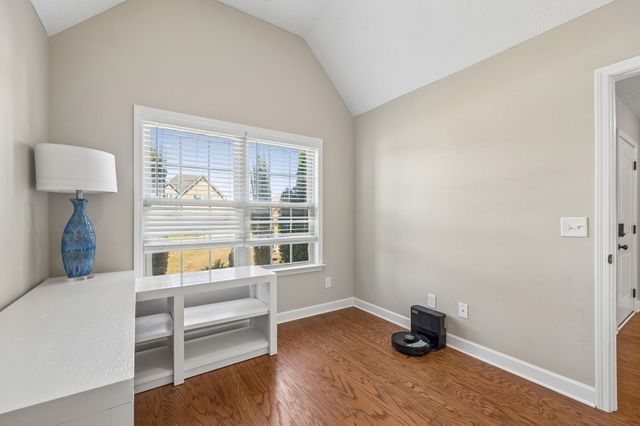 2928 Ronstadt Dr, Christiana, TN 37037