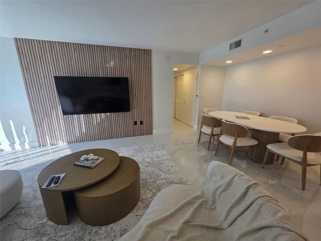 19501 W Country Club Drive 2306, Aventura, FL 33180