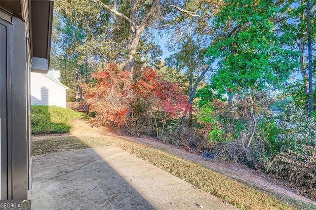 1570 Twin Bridge Lane, Lawrenceville, GA 30043