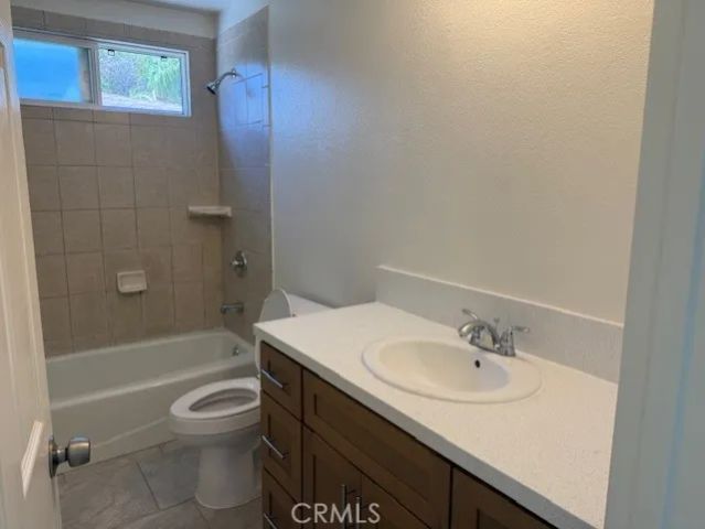 910 S Greenwood A, Ontario, CA 91761