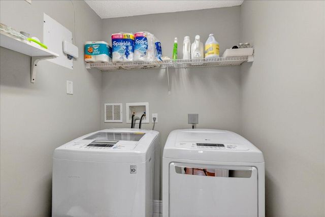 3544 Lakewood Place, Coconut Creek, FL 33073