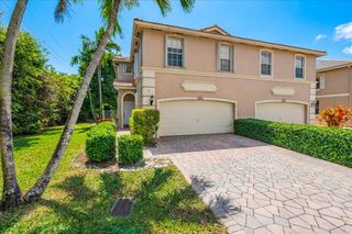 3544 Lakewood Place, Coconut Creek, FL 33073