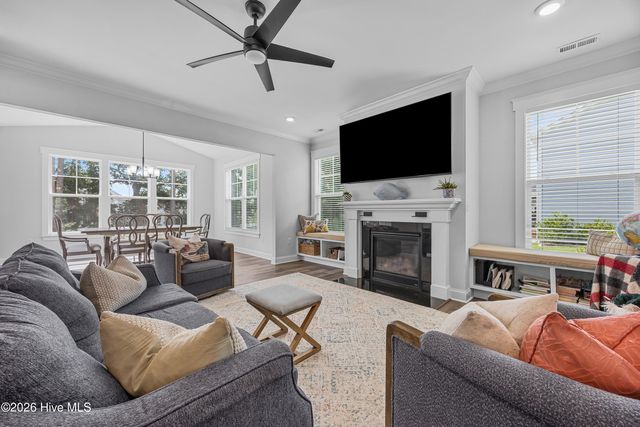 111 Everett Park Trail, Holly Ridge, NC 28445
