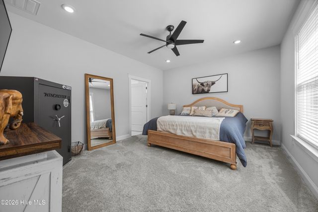 111 Everett Park Trail, Holly Ridge, NC 28445