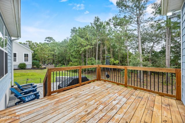 111 Everett Park Trail, Holly Ridge, NC 28445