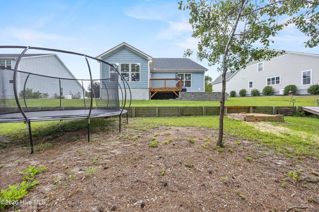 111 Everett Park Trail, Holly Ridge, NC 28445