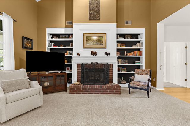 1004 Crooked Oak Road, Summerville, SC 29485