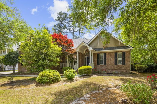 1004 Crooked Oak Road, Summerville, SC 29485
