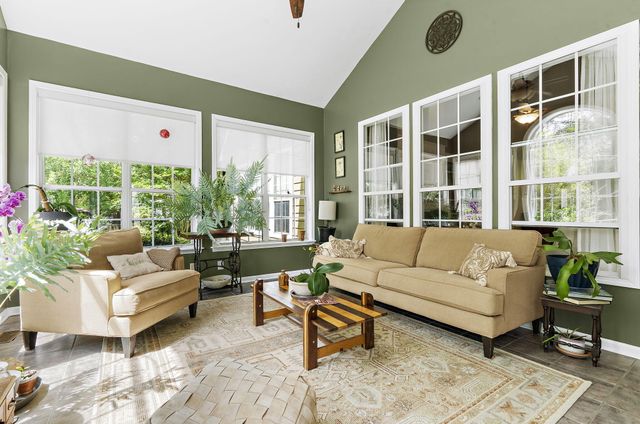 1004 Crooked Oak Road, Summerville, SC 29485