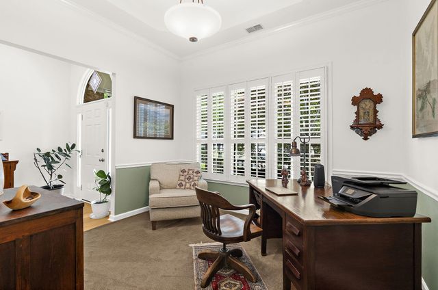 1004 Crooked Oak Road, Summerville, SC 29485