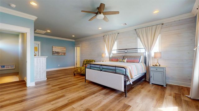 2809 Tradewind Lane, Crystal Beach, TX 77650