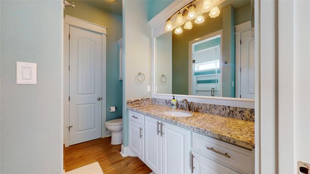 2809 Tradewind Lane, Crystal Beach, TX 77650