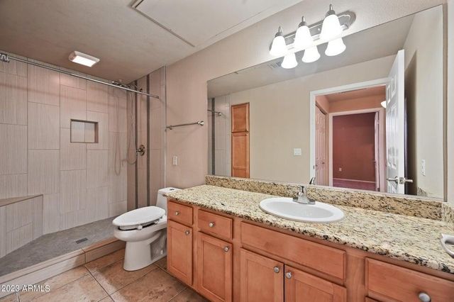 7009 E Acoma Drive 1076, Scottsdale, AZ 85254