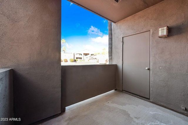 7009 E Acoma Drive 1076, Scottsdale, AZ 85254