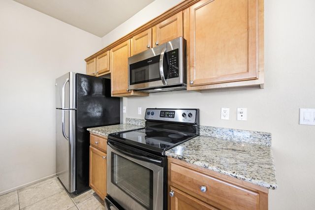 7009 E Acoma Drive 1076, Scottsdale, AZ 85254
