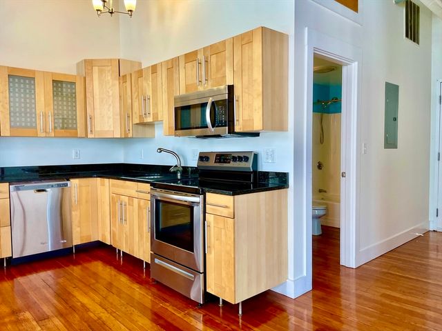 49 Munroe 201, Lynn, MA 01901