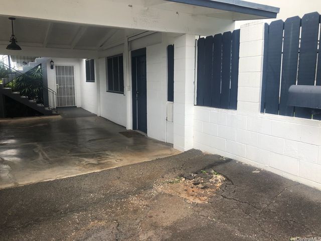 1554 Ala Amoamo Street, Honolulu, HI 96819