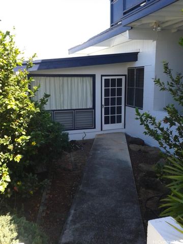 1554 Ala Amoamo Street, Honolulu, HI 96819