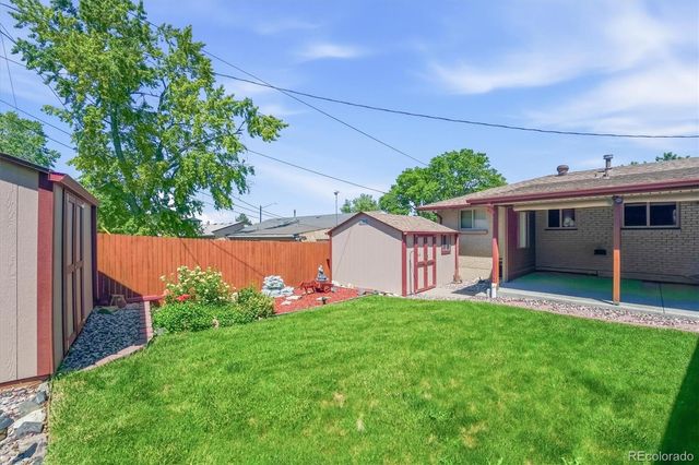 8239 Loretta Drive, Denver, CO 80221