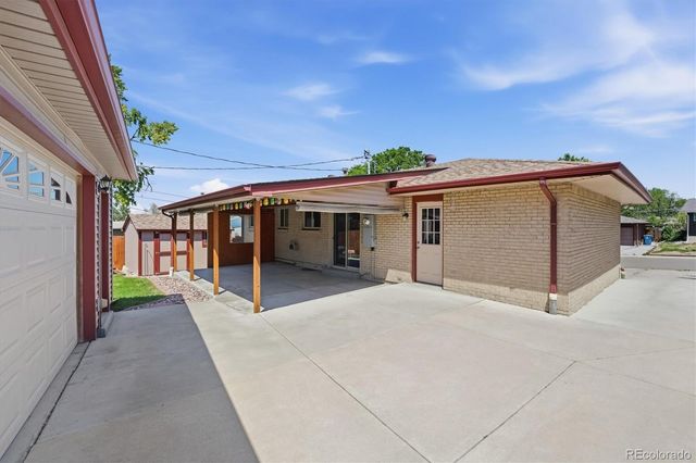 8239 Loretta Drive, Denver, CO 80221