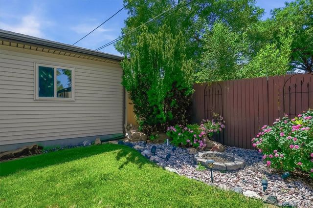 8239 Loretta Drive, Denver, CO 80221