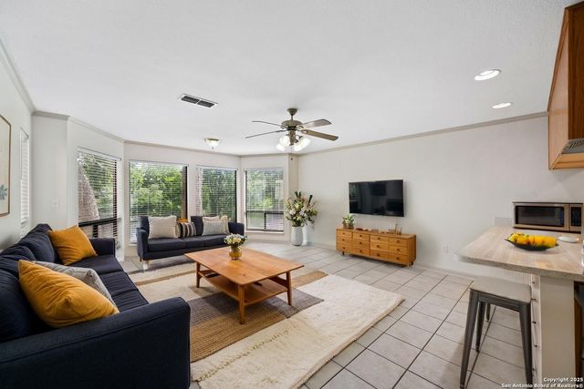 365 S Gilbert # 365, New Braunfels, TX 78130