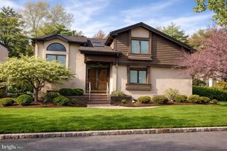 537 SAYRE DRIVE, Princeton, NJ 08540