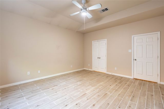 7220 Petersburg Drive, Plano, TX 75074