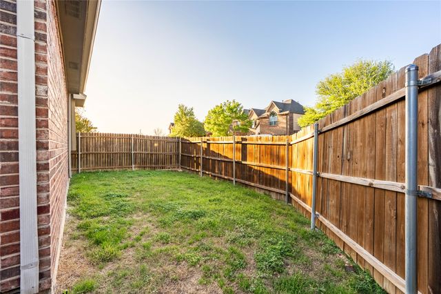 7220 Petersburg Drive, Plano, TX 75074