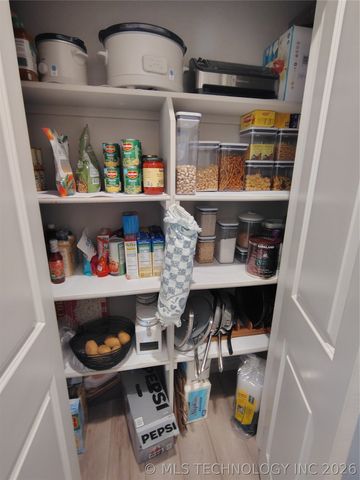 306 N Frisco Street, Catoosa, OK 74015