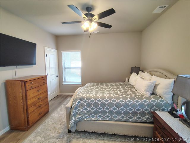 306 N Frisco Street, Catoosa, OK 74015