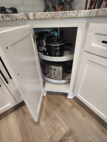 306 N Frisco Street, Catoosa, OK 74015