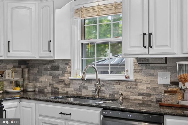 2524 BROOKFIELD ST, Vineland, NJ 08361