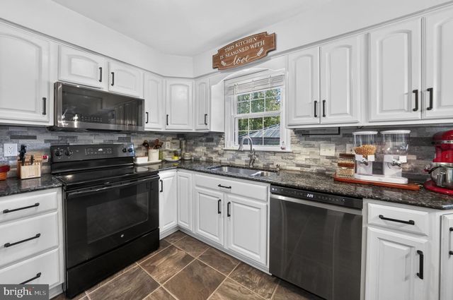 2524 BROOKFIELD ST, Vineland, NJ 08361