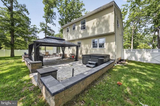 2524 BROOKFIELD ST, Vineland, NJ 08361