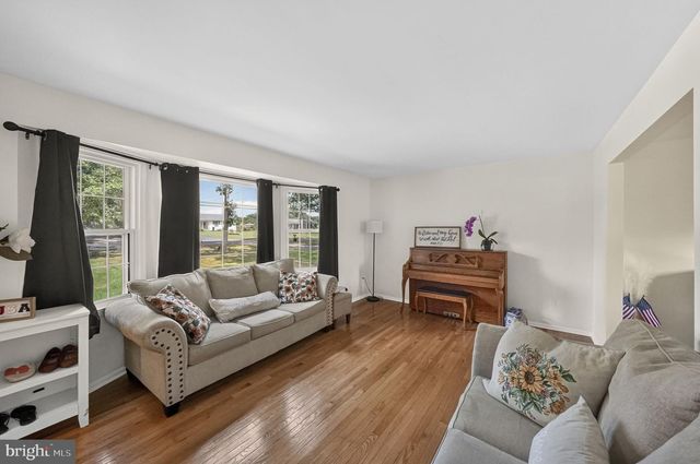 2524 BROOKFIELD ST, Vineland, NJ 08361