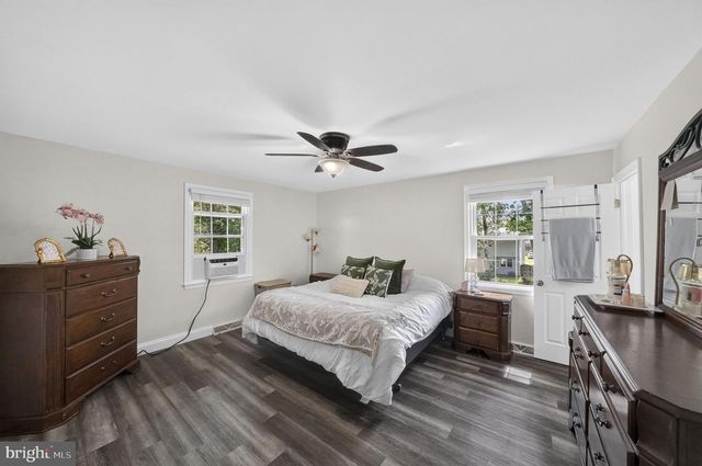 2524 BROOKFIELD ST, Vineland, NJ 08361