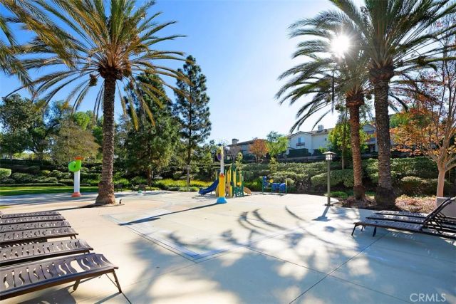 82 Laurelhurst, Ladera Ranch, CA 92694