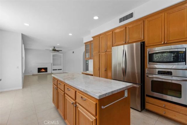 82 Laurelhurst, Ladera Ranch, CA 92694