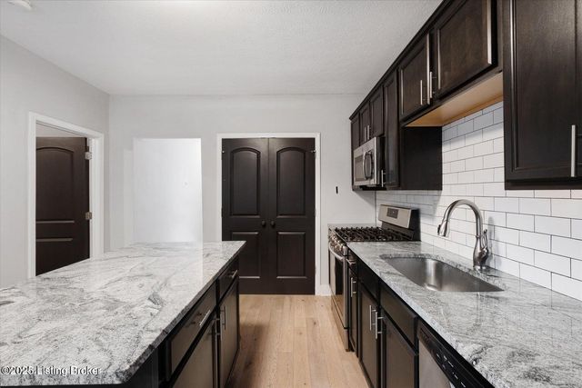 614 Atwood St, Louisville, KY 40217